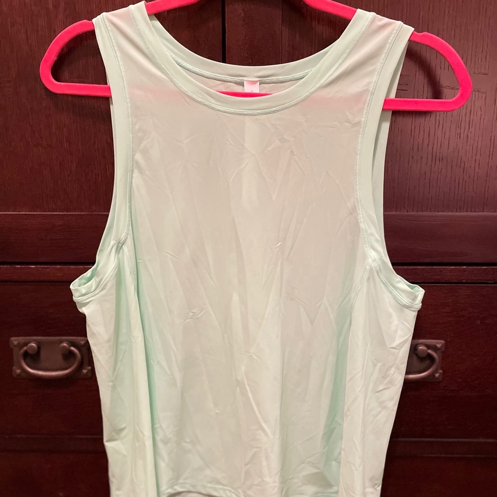 cool touch lululemon tank